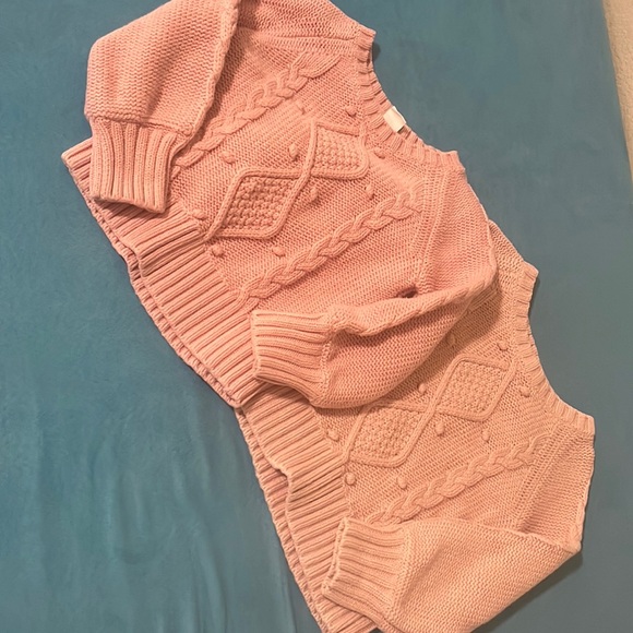 Two knit pink sweaters - Picture 1 of 3